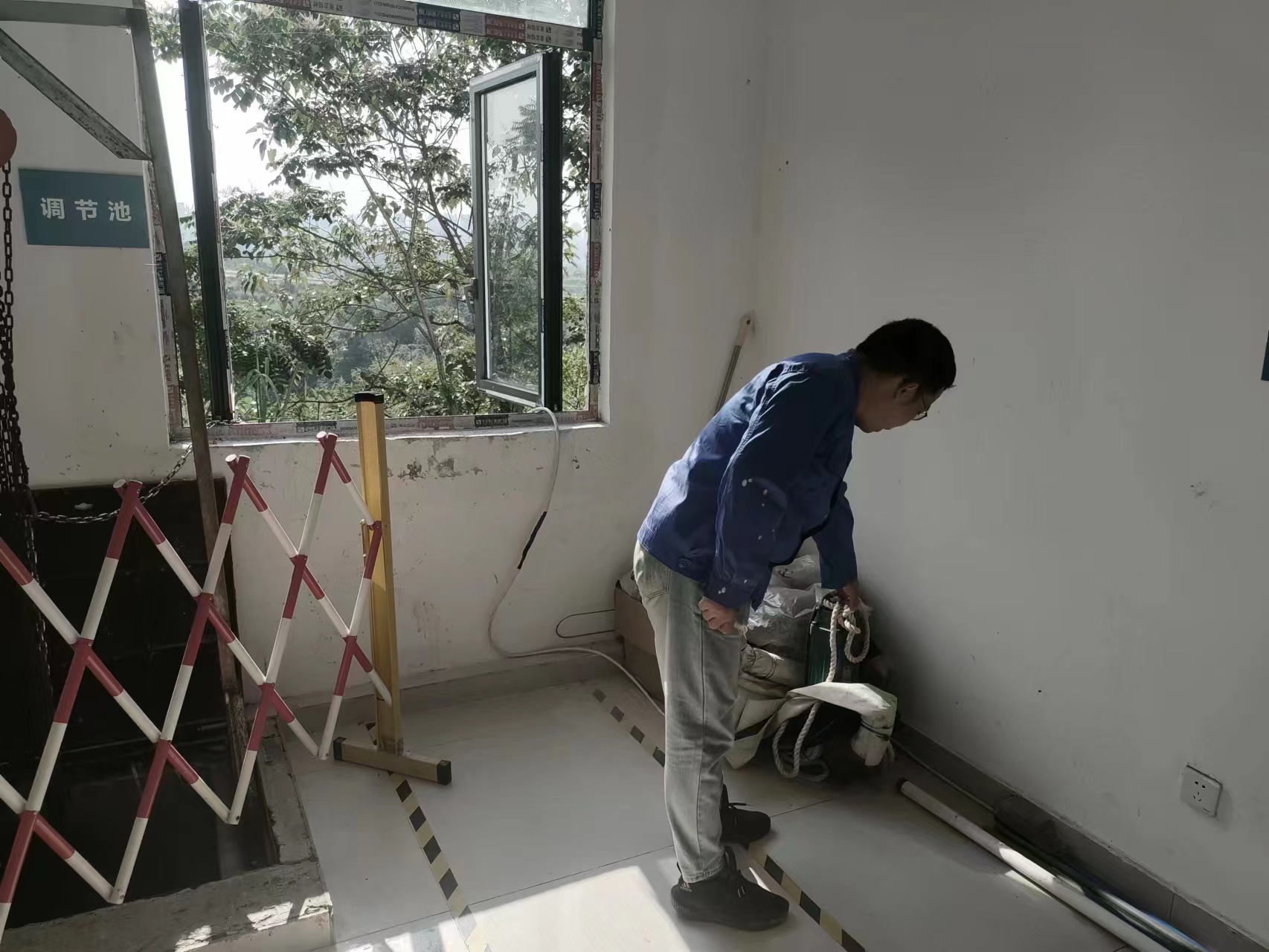我司沙區(qū)人民醫(yī)院污水運維項目接受安全檢查