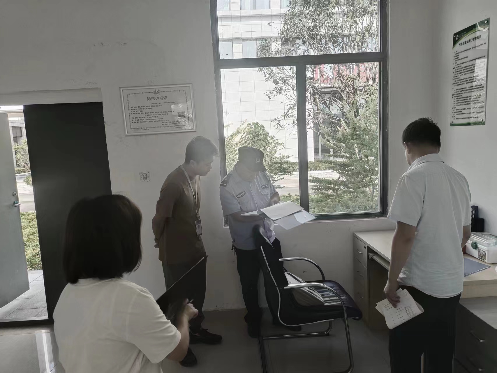我司沙區(qū)人民醫(yī)院污水運(yùn)維項(xiàng)目接受安全檢查